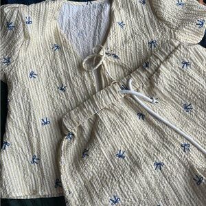 SHEIN Yellow Striped Blouse and Shorts Set